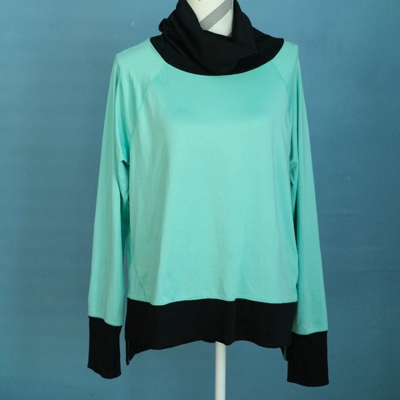 Victoria's Secret - Picture 1 of 6